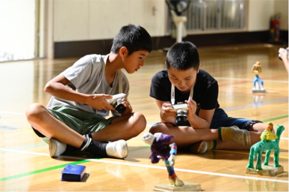 図工・美術授業にカメラ